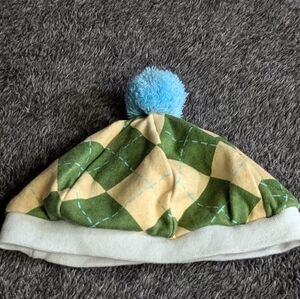 Baby Aspen hat size 0 to 6 NB months